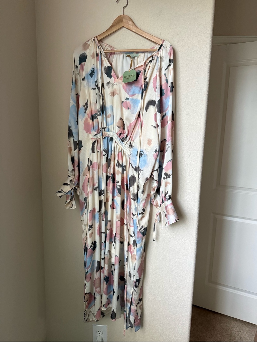 Ryegrass Cream Floral Maxi Dress Size XL